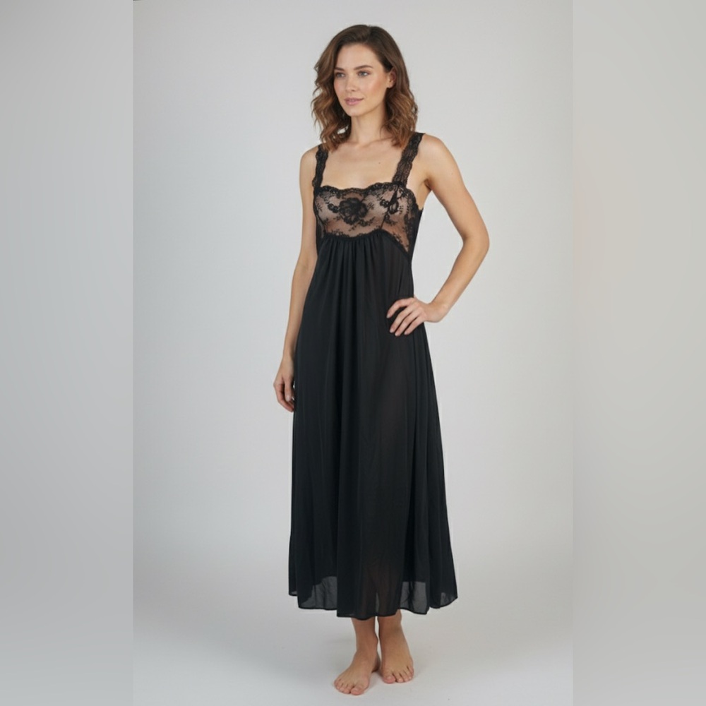 Vintage 1970s Montgomery Ward Elegant Black nylon sheer Lace Trim slip Dress